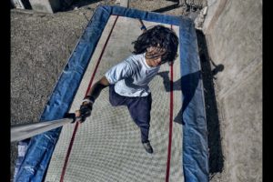 People are awesome 2016 - Set Up Trampoline