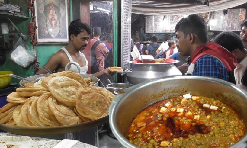 Quality Place to Eat Street Food - Mutton Biryani @ 120 rs - Beside Sealdaha Station Kolkata