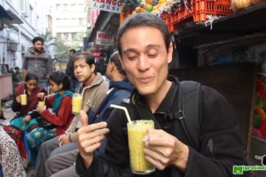 Indian Mango Lassi - The Best Mango Smoothie I've Ever Had in Kolkata, India!