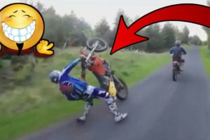 TRY TO STOP LAUGH FUNNIEST MOST EPIC MOMENTS IN STUPID PEOPLE'S FAIL COMPILATION