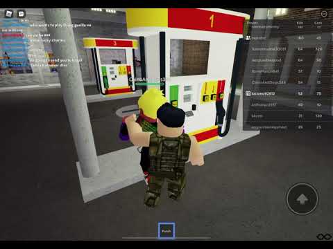 Playing Ragdoll street Fight