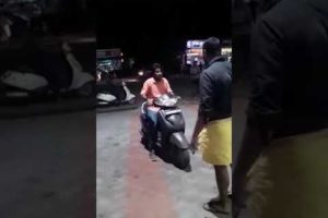 kerala public fight|nadan thallu|street fight