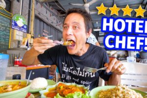 5 Star MARRIOTT HOTEL Chef Cooks STREET FOOD!! ?  Crispy Garlic Squid - Out Of This World!!