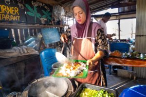 Beach Food Paradise!! ? SLIPPER LOBSTER NOODLES in Narathiwat, Deep South Thailand!