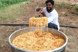 Chicken Maggi Noodles !!! Maggi Masala Noodles Recipe With Chicken | Nawabs