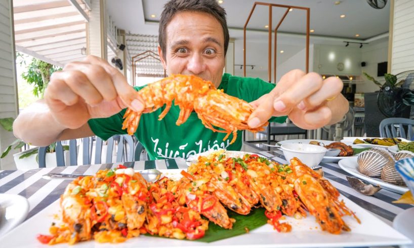 Giant FRIED GARLIC SHRIMP!!! Best Food From The DEEP Sea!