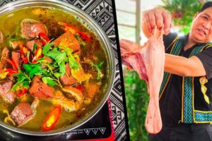 Horse Tongue Soup!! Extreme Meat Street Food in Hanoi, Vietnam!!!