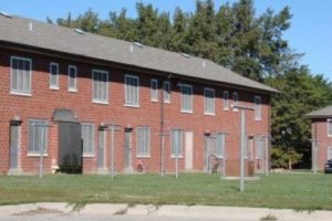 Local Omaha hood fight in the South Omaha Projects