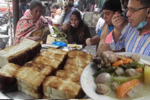 Office Time Street Lunch - Tasty Toast with Chicken Stew @ 60 rs Plate - Healthy Kolkata Street Food