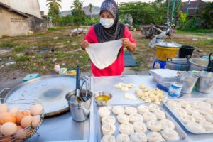 Street Food EGG ROTI!! Market Eating Tour in Southeast Asia! | Ranong, Thailand