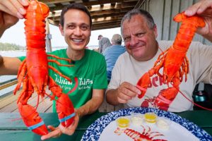 The Ultimate LOBSTER ROLL Tour!! ?? Best Lobster Shacks in Maine, USA!!