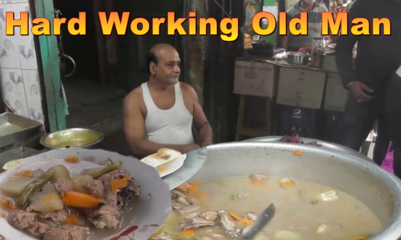 70 Years Old Active Kolkata Old Man | Paratha with Chicken Soup @ 60 rs plate