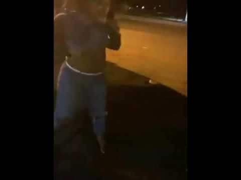 Couple gets stopped and GF Jumps out car to fight #KookiieTv #2021 #hoodfights #girlfight #viral