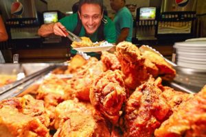 Giant AMISH BUFFET!! Fried Chicken + Beef Brisket | $14.99 All You Can Eat American Country Food!