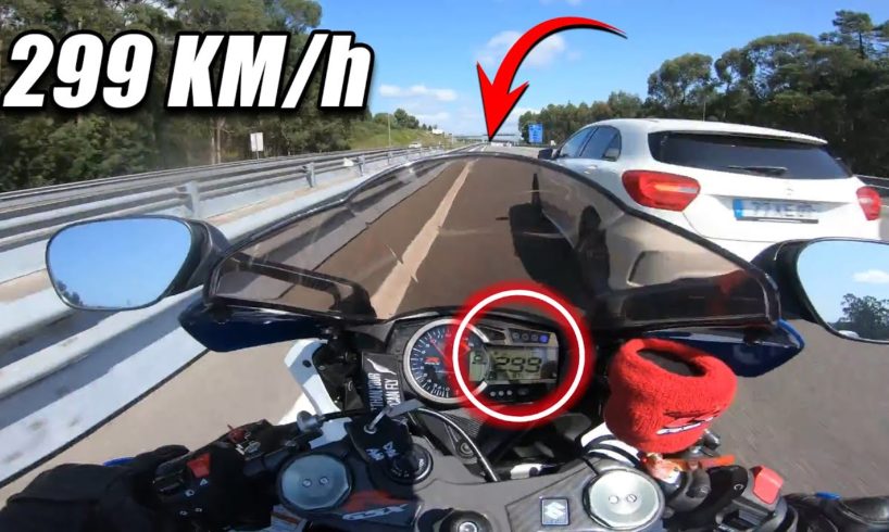 NEAR DEATH MOTO MOMENT - 299KM/H CAR PULLS OUT | SCARY, UNUSUAL & EPIC  MOTO MOMENTS  Ep.120