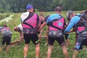 Cyclists Perform Amazing Horse Animal Rescue