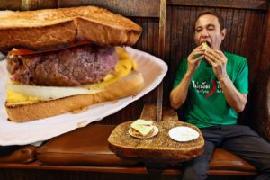 World’s FIRST HAMBURGER!! ? Amazing VERTICAL BURGER Grills Since 1898!!