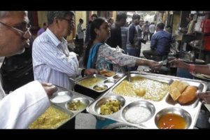 Chitto Babur Dokan | Khichdi Payesh(Sweet)Veg Curry Chatni Beguni Papad | Kolkata Deckers Lane