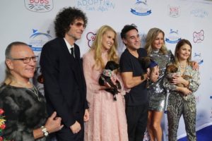 Howard Stern, Elvis Duran talk NHL dogs, animal rescues on NHL Celebrity Wrap