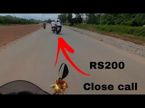 Near Death Close Call bike compilation video 😱||rs200 Bikers