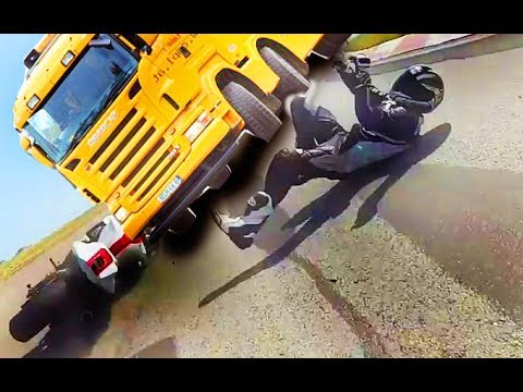 motorcycle Extreamly close call  -  Near death experience compilation [EPISODE 01]