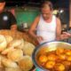 Best Vola Da Ka Dalpuri - 4 Pieces with Potato Cauliflower @ 20 rs plate - Indian Street Food