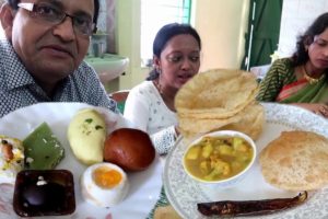 Happy " Bhai Phonta " Breakfast | Garam Garam Fulko Luchi Sathe Didir Asirbad