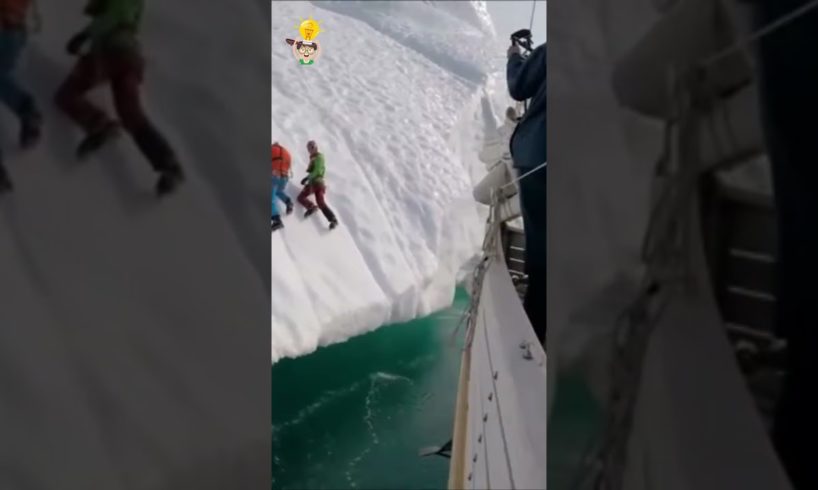 🔥 People Are Awesome extreme Ice Climbing🧠 Quickie