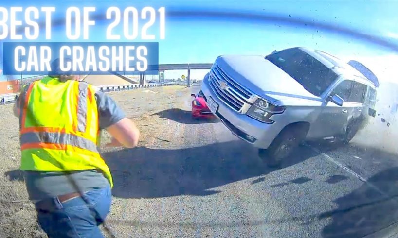 Best of 2021: Car Crashes Compilation [MegaDrivingSchool Rewind]