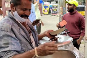 Hard Working Telugu Cycle Vendor Selling Dosa / Idli / Vada | Indian Street Food | Price 15 Rs/