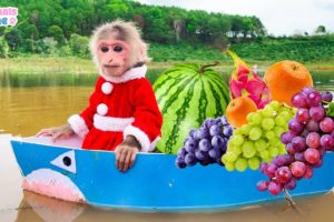 Naughty BiBi rowes boat to pick fruit for friends