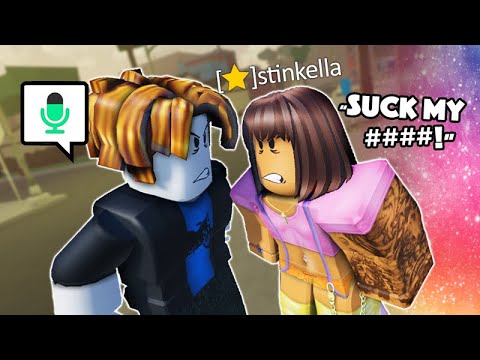 FIGHTING PEOPLE AS DORA IN DA HOOD VOICE CHAT