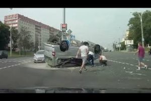 car crash compilation-5 ediot drivers, best of dashcams , near to death car accident #carcrash
