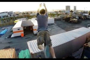 Best Parkour Fails Compilation 2015 - Epic Parkour and Freerunning Falls & Broken Bones!