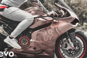 Sinny & 7VVCH - Numb | Rose Gold Panigale