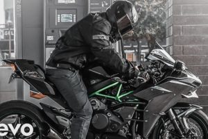 Mihaylov & 7vvch - I Like That  Kawasaki H2 (feat. RideClutch)