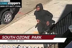 Suspect flees scene of fight outside Queens high school