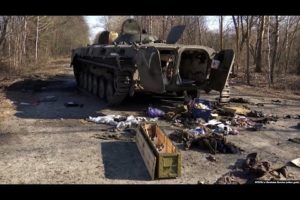 Ukrainian Forces Destroy Russian Armored Column Іn Kyiv Region