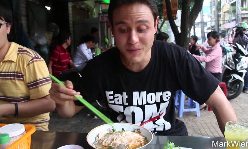 Hu Tieu Nam Vang - Popular Street Food Noodles in Vietnam