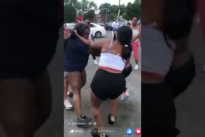 Chicks meet up and fight at a plaza #ghetto #hoodfights #fight