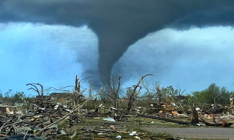 EF-3 Tornado Hits Andover, Kansas - Apr. 29, 2022