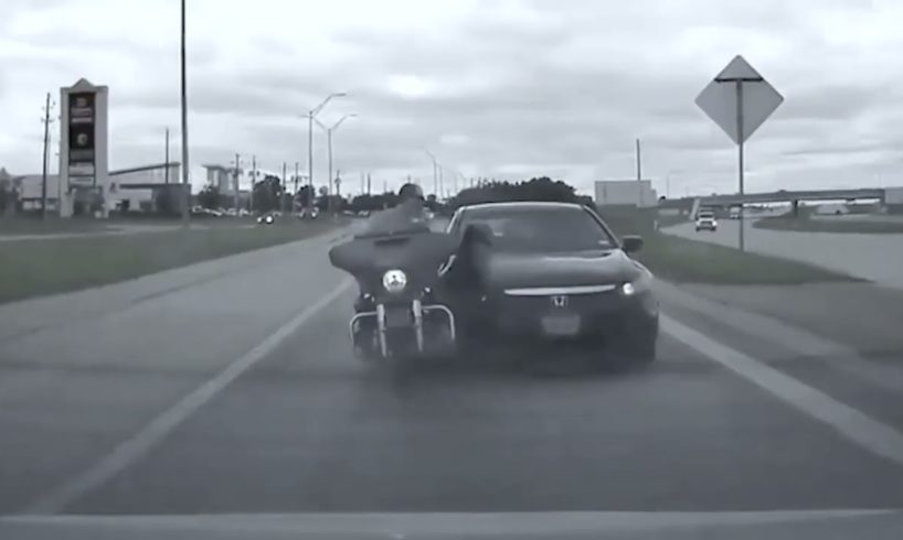 Near Death Experiences(ACCIDENTS) CAUGHT ON CAMERA MUST SEE compilation 1