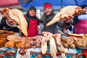 Women Can’t Eat This!! Uzbekistan’s Street Food for Men!!