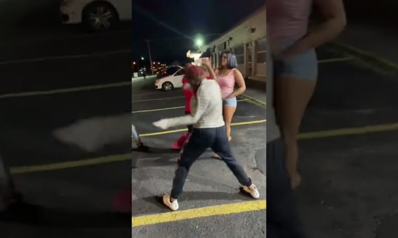 hood girl fight in Dallas Texas
