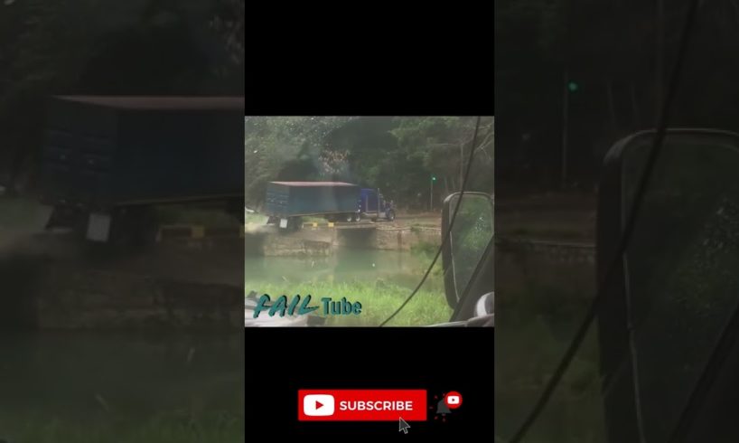 #shorts #vgiral #car_crash #action #bike