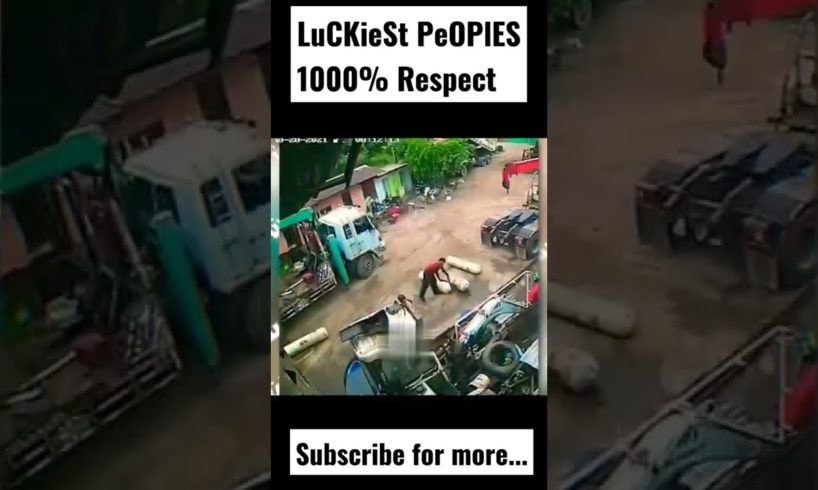 LuCKieSt PeOPle  || #shorts #trending #neardeath#luckiestpeople #omg #shortvideo #respect #viral