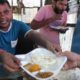 The Man Shoughting & Selling | 20 Rs/ Thali ( 2 Tandoori Roti & Two Veg Curry ) | Roadside Food