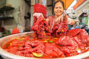 Blood Red Jellyfish!! EXTREME Vietnam Street Food!!