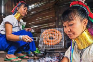 Eating with Asia’s Long Neck Tribe!! Food Never Seen Before!!