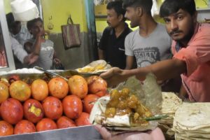 Crazy Paratha Lover People | Porota with Red Soya Bean | Tasty Street Breakfast | Roadside Food